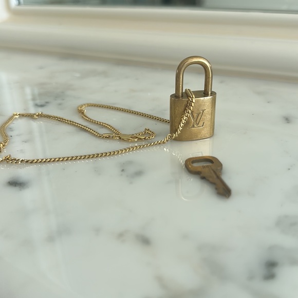Louis Vuitton Lock Necklace - Picture 6 of 7